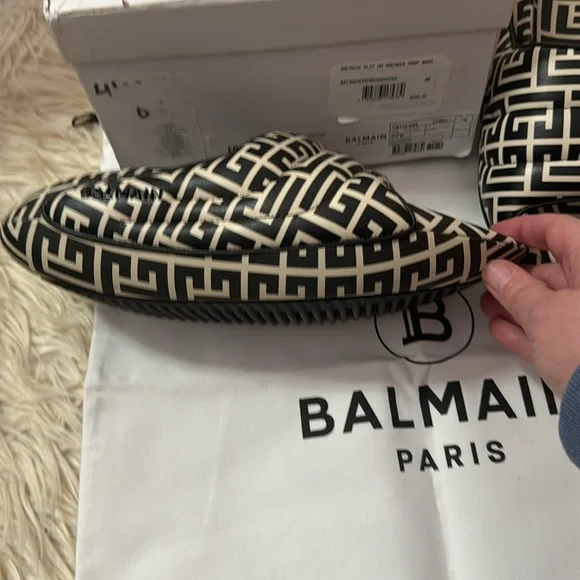 Balmain Black and White logo Slide Sandals-size 36 NEW - Picture 2 of 7